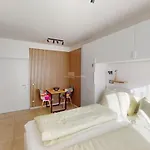 Appart hôtel Manzoni 99 3*