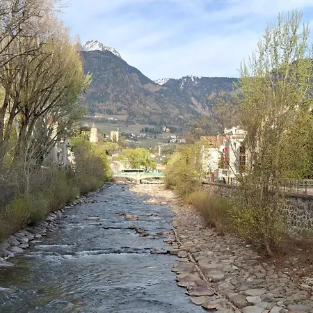 公寓式酒店 Manzoni 99 3*