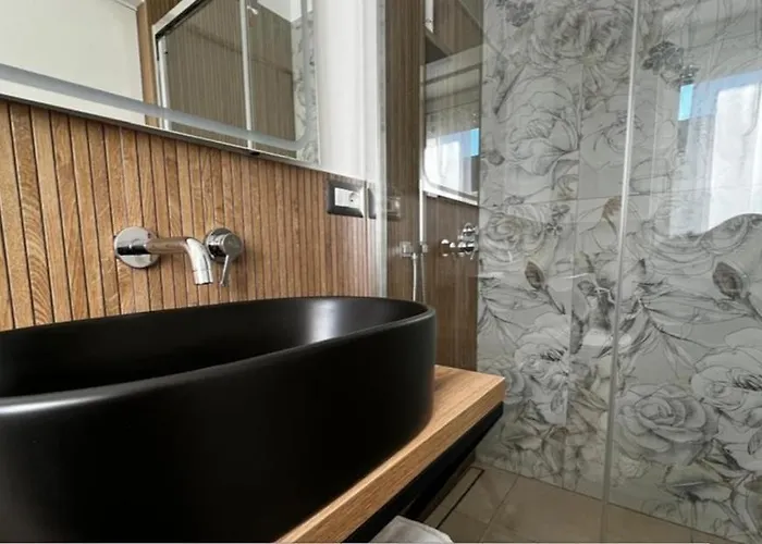 Manzoni 99 Aparthotel 3*